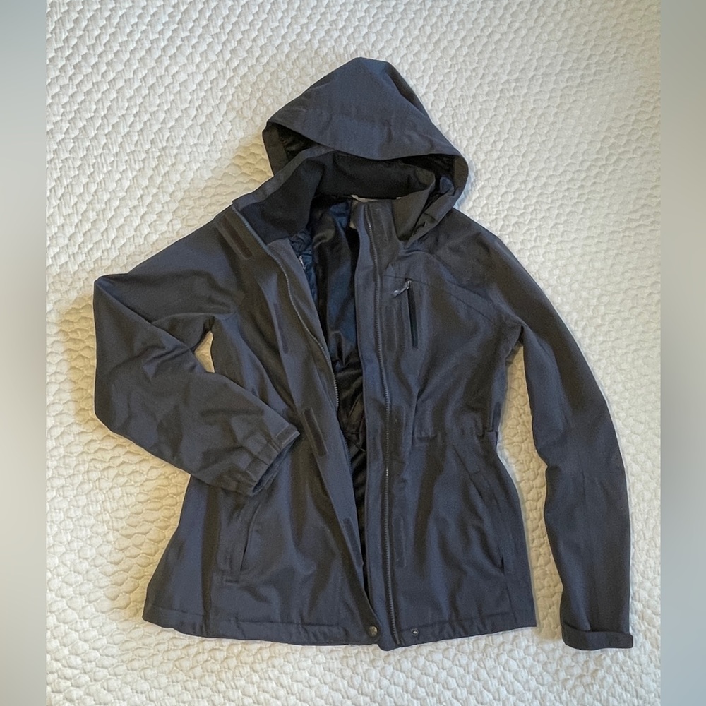 Athleta gray rain jacket. Perfection! - Picture 11 of 12